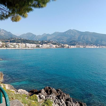 Apartmán A 2 Passi Dal Mare Sanremo Exteriér fotografie