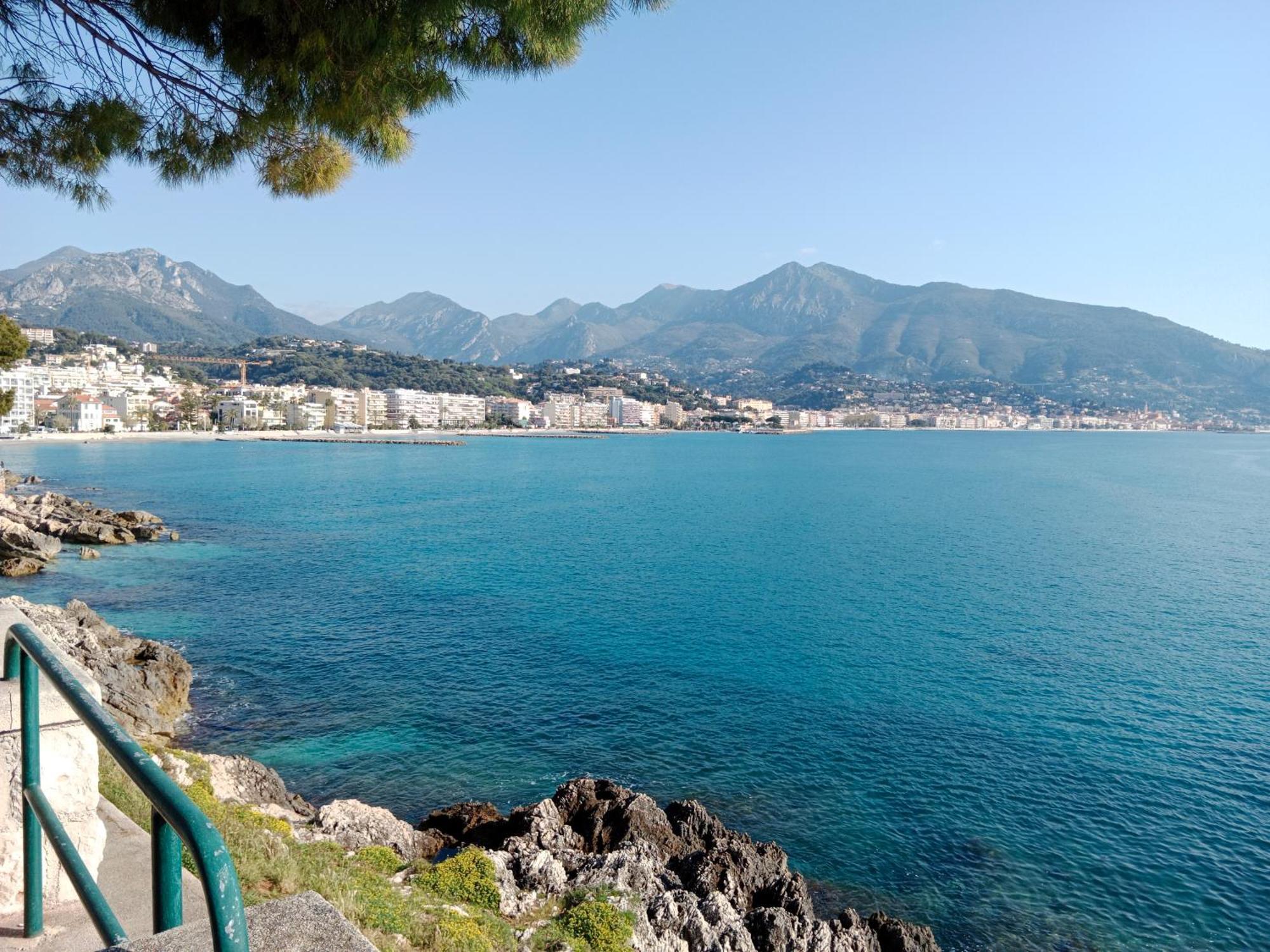 Apartmán A 2 Passi Dal Mare Sanremo Exteriér fotografie